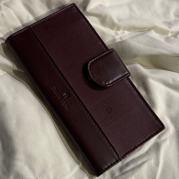 Etienne Aigner Deep Burgundy Wallet - Picture 2 of 4